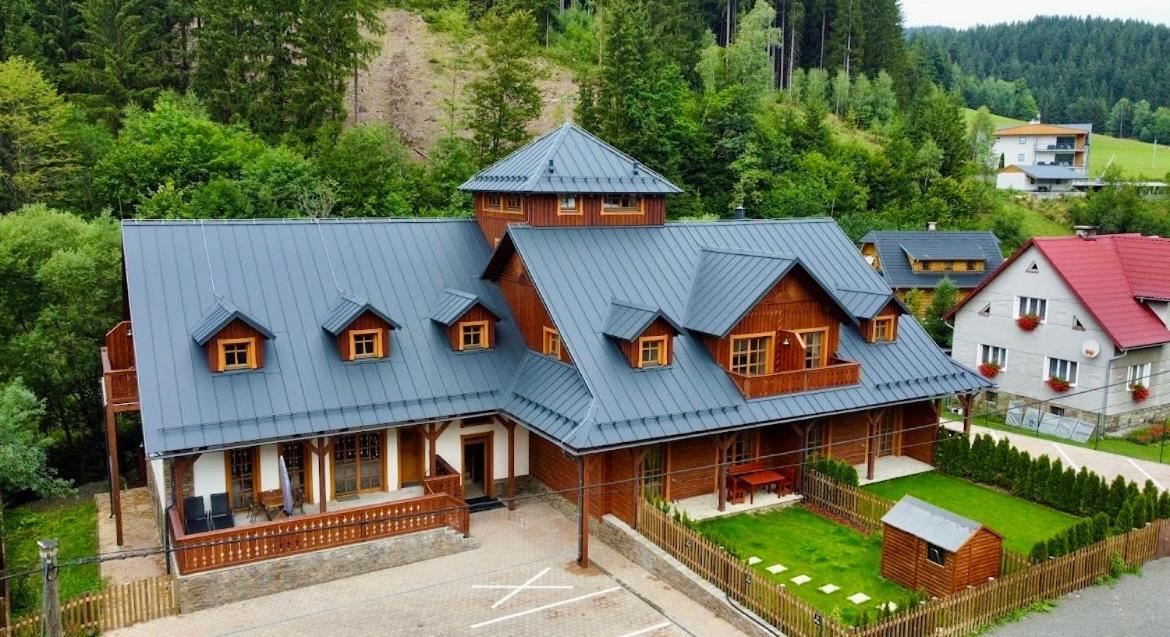 Apartman 8, Jezerne Velké Karlovice エクステリア 写真