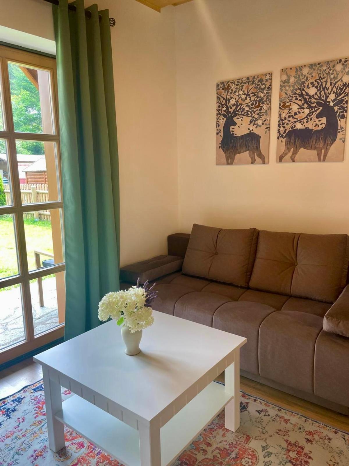 Apartman 8, Jezerne Velké Karlovice エクステリア 写真