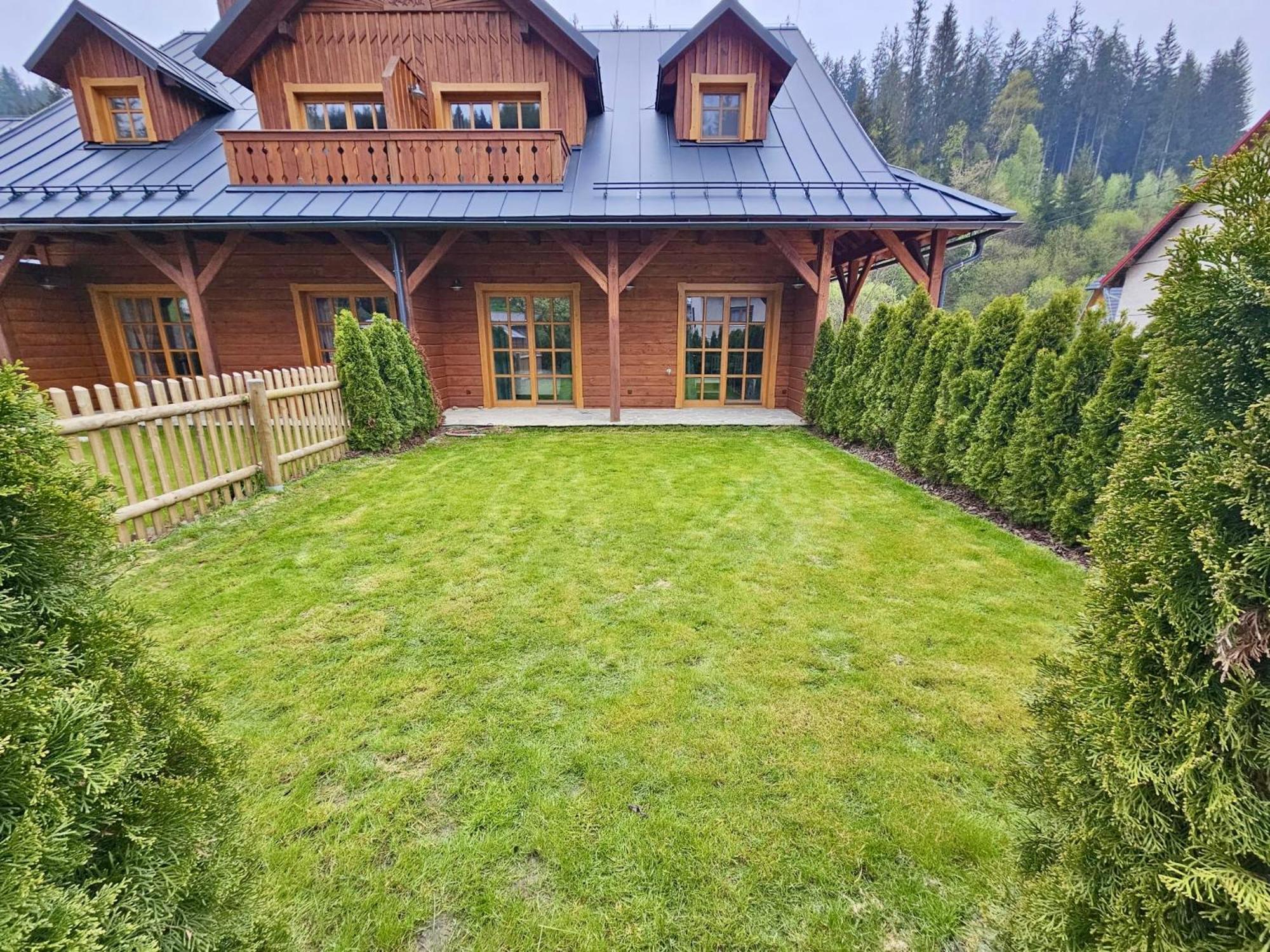 Apartman 8, Jezerne Velké Karlovice エクステリア 写真