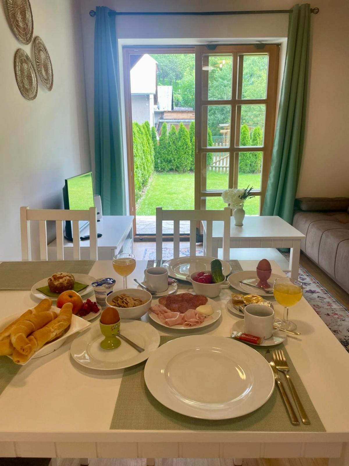 Apartman 8, Jezerne Velké Karlovice エクステリア 写真